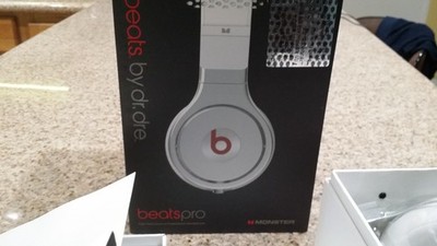 Monster Beats by Dr. Dre Pro Beats Over the Ear Headphones White color