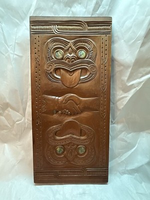 Maori Wood Carving Handshake NZ Paua Shell Inlay Totara Wall Plaque VTG 18x9 
