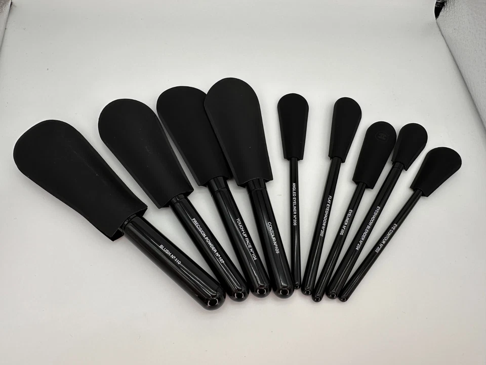 Juego de brochas de maquillaje Chanel 11 piezas - base, rubor, contorno, sombra de ojos Foto 4 de 4