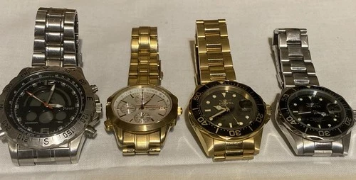 4 Vintage Wrist Watches. Stauer Compendium, Seiko Chronograph, Invicta Divers