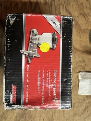 Cardone Select 13-2352 Brake Master Cylinder Blazer Tahoe Escalade New