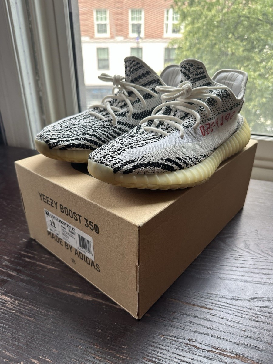 Sneakers Adidas Yeezy Zebra Size 11 Adidas Yeezy Boost 350 V2