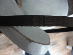 ONE NEW BELT FOR SNOW CHIEF SNOW BLOWER 182-4122 708768
