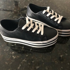 steve madden platform sneakers