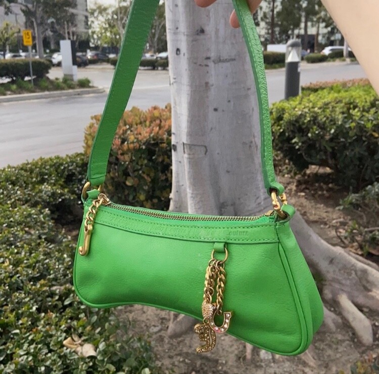 Vintage Juicy Couture Y2K Apple Green Leather shoulder bag Vintage Juicy Couture Y2K Apple Green Leather shoulder bag