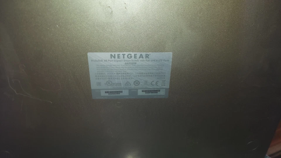NETGEAR ProSafe (GS752TP) 48 Port Gigabit Ethernet Switch w/PoE & 4 SFP Ports - Image 2 of 3