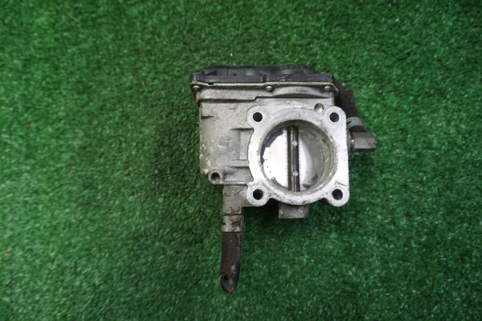 2010 TOYOTA MATRIX 1.8 КОРПУС ДРОССЕЛЬНОЙ ЗАСЛОНКИ OEM 220600T070 - Изображение 4 из 4