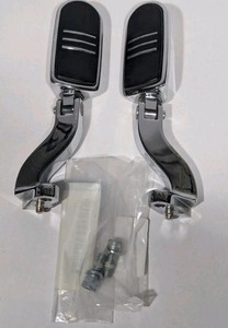 99-23 Harley Davidson Touring OEM Rear Passenger Streamliner Foot Pegs & Mounts