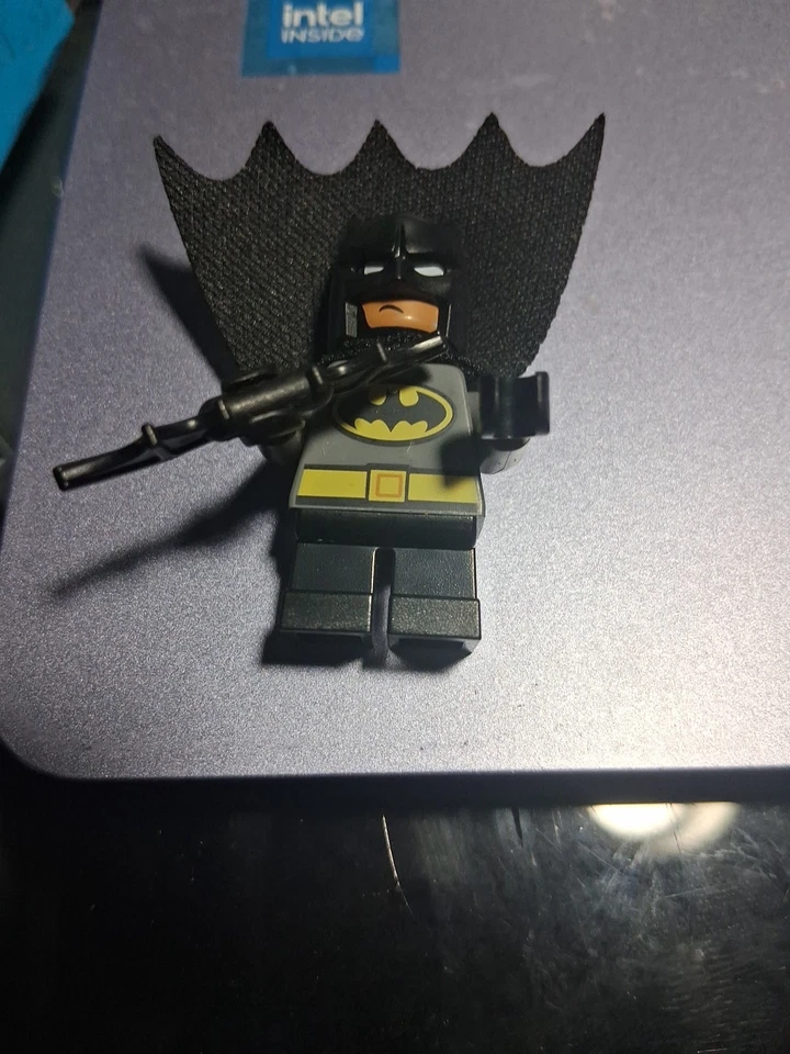 Lego Batman mini figura y coche Foto 2 de 3