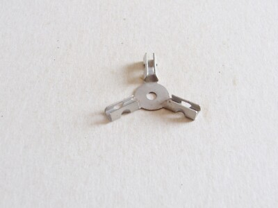 Meccano 3-fach Stabverbinder ohne Bossteil 213a vernickelt MMIE