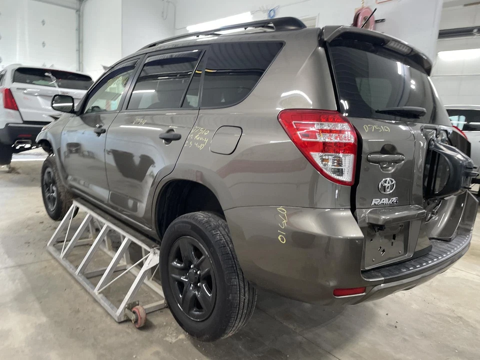 Used Fuse Box Engine fits: 2012 Toyota Rav4 3.5L 2GRFE engine 6 cylinder L. ID 8 - Image 2 of 4