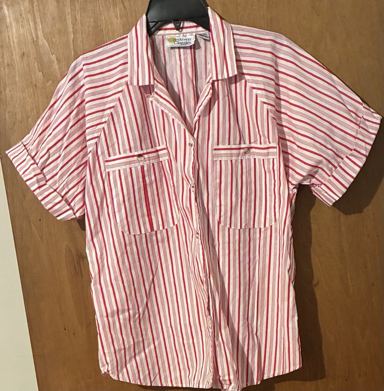 Southern Classics Women’s Red White Striped Woven SS Button-Up Pockets 40/20W