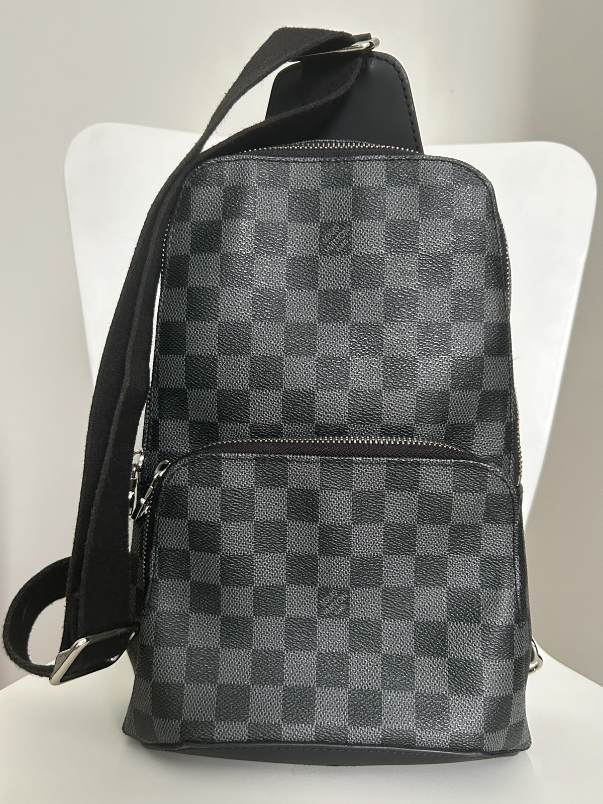 Louis Vuitton Avenue Sling Bag Damier Graphite