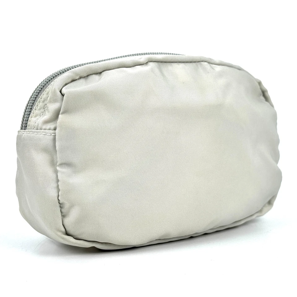 Auténtica bolsa de nailon gris claro Prada Tessuto #A337 Foto 3 de 4