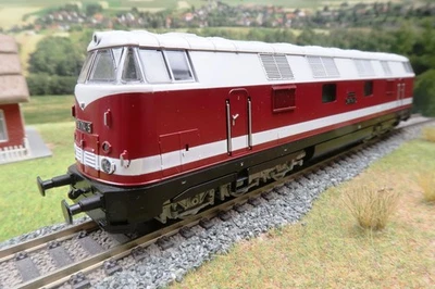 Gützold H0 35200 Diesellok BR 118 714-5 der DR (DDR) Ep.IV rot/weiß 8-pol.DSS - Bild 1 von 4