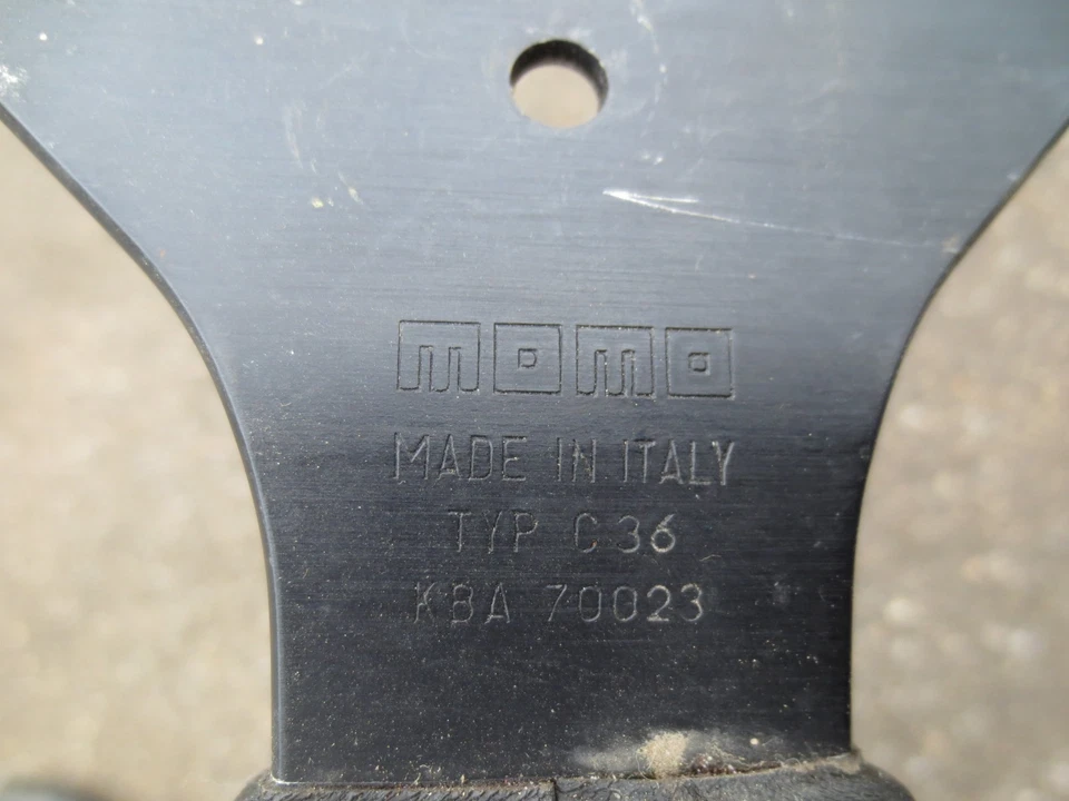 MOMO Typ C36 Lederlenkrad KBA70023 #10717 - Bild 4 von 4