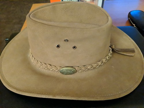 $99 Jacaru Wallaroo Suede Outback Hat 