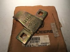 H127801  GENUINE John Deere  CLIP