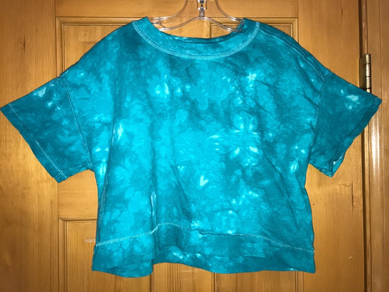 Girls' Size 8 Medium Old Navy Blue Tie Dye Crop Top