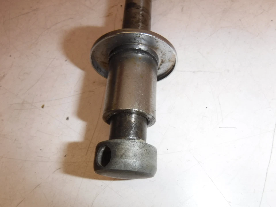 Suzuki Madura 1200 1985 1986 rueda delantera eje pivote perno Foto 4 de 4