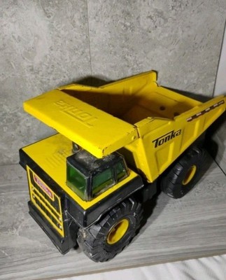 2009 HASBRO TONKA DUMP TRUCK STEEL BED Authentic YELLOW EUC