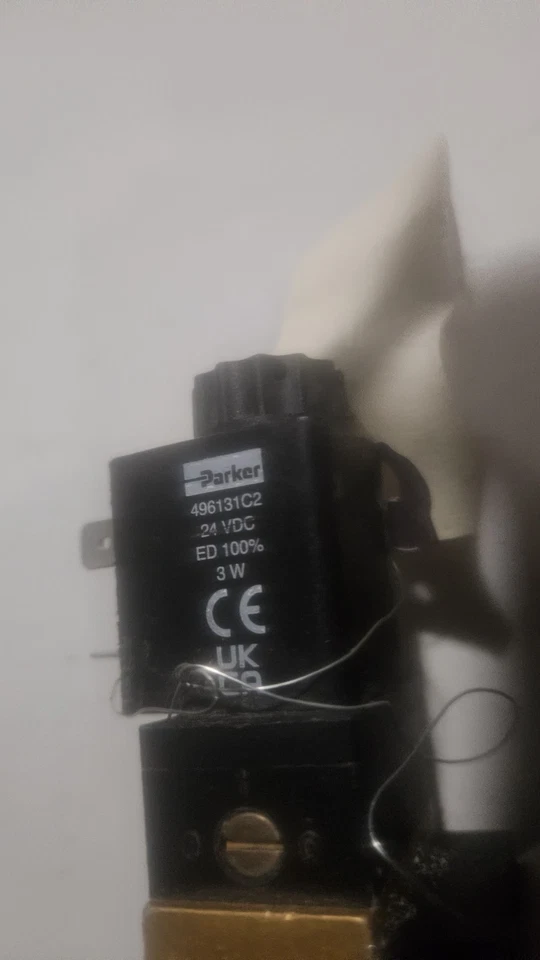 Клапан электромагнитный Parker 341N05 с катушкой 496131C2 и встроенным корпусом DN25 PN10 24 В постоянного тока - Изображение 4 из 4