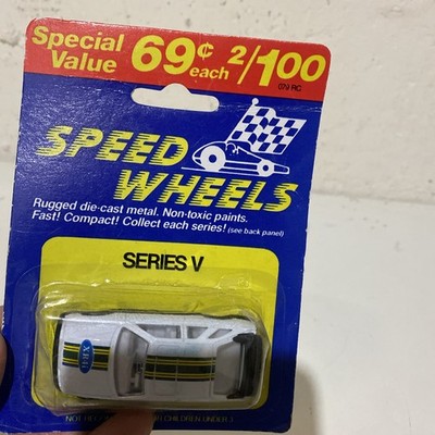 Speed Wheels Series V  XR4i White With Green and Yellow Stripe. Scale 1:64