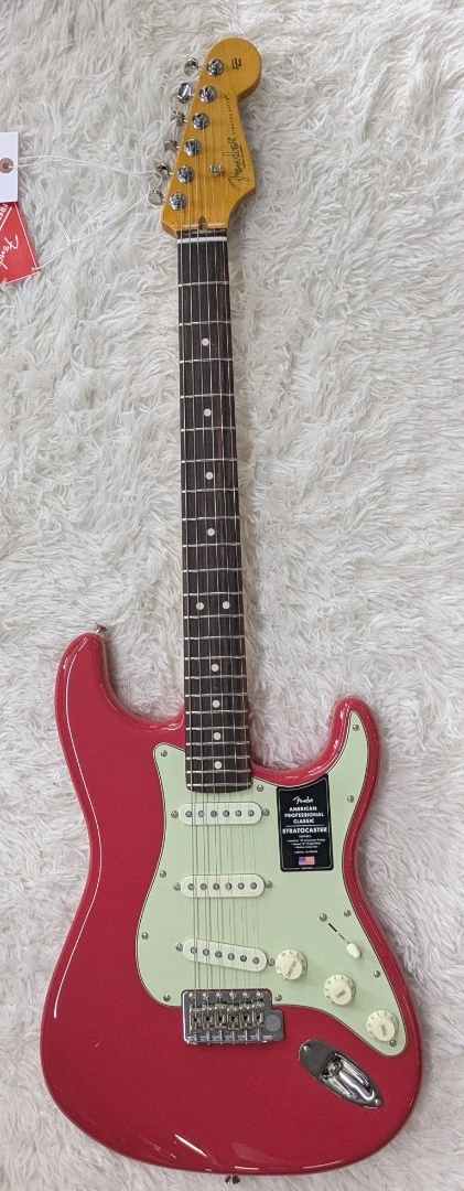 25+ Fender Stratocaster USA Electric Guitars for sale | Updated