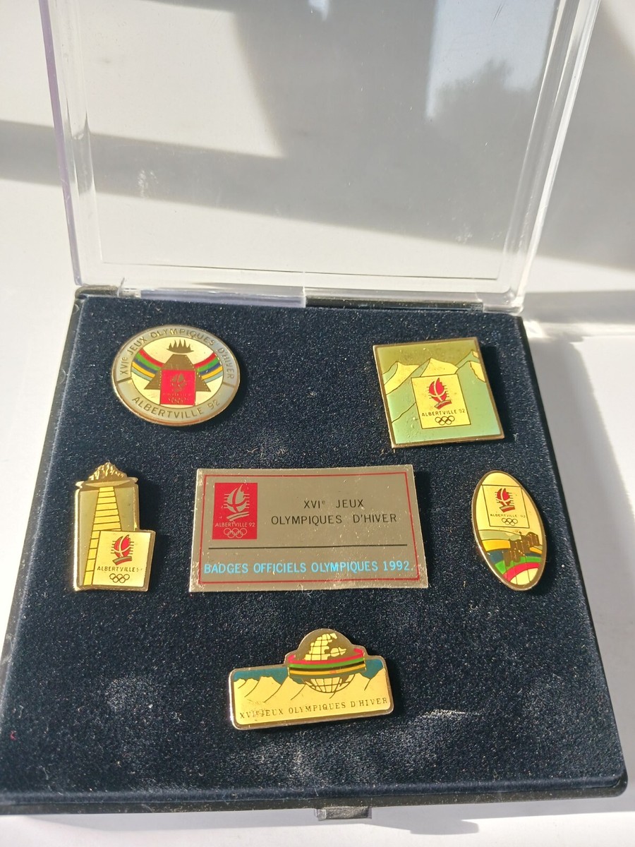 Jeux Olympiques - Pin's Patinage de Vitesse savoie (73) J.O d'hiver Albertville 1992 jeux Olympiques @ 24 mm x 23 mm