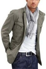 Studio Coletti Fünf Knopf Jacke Sakko in Oliv Unterbauchgrößen NEU