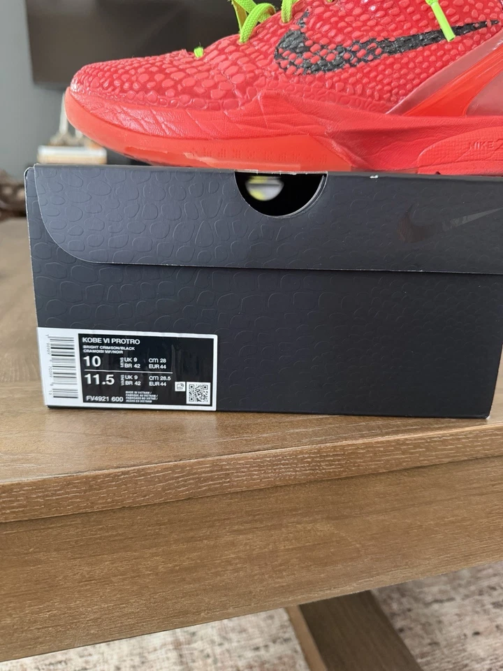 Size 10 - Nike Kobe 6 Protro Reverse Grinch - image 2 of 4