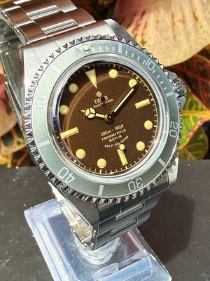 Thorn Legacy Diver T023 v2 Frogmantle Diver Brown Tropical Dial 40mm Box & Card