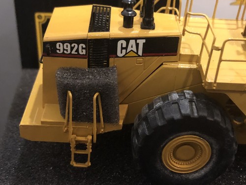 Classic Construction Models CCM CAT Caterpillar 992G Wheel Loader Brass - 1:87 - Picture 2 of 23