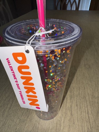 ❤️Dunkin Donuts 24oz Hot Pink Hearts Valentines Day Tumbler, Heart Shaped straw - Picture 3 of 4