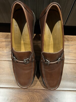 Ferragamo Men display picture 2