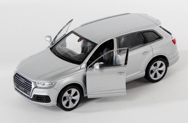 Blitz Versand Audi Q7 Silber / Silver Welly Modell Auto 1:34-39 Neu & Ovp-image