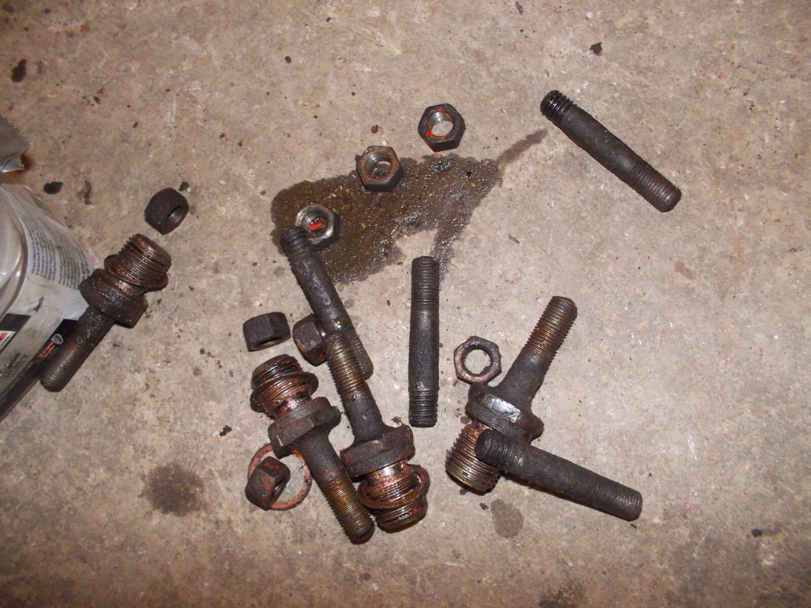 Case 800 801 Tractor D Diesel engine motor injectors injector hold down ...