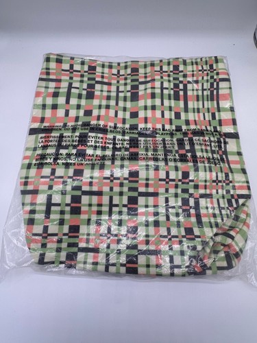 Bolso de Mano BP Nordstrom de Lona Refuelte con Correas, Hombro Ajustable Verde Coral Cuadros - Imagen 2 de 10
