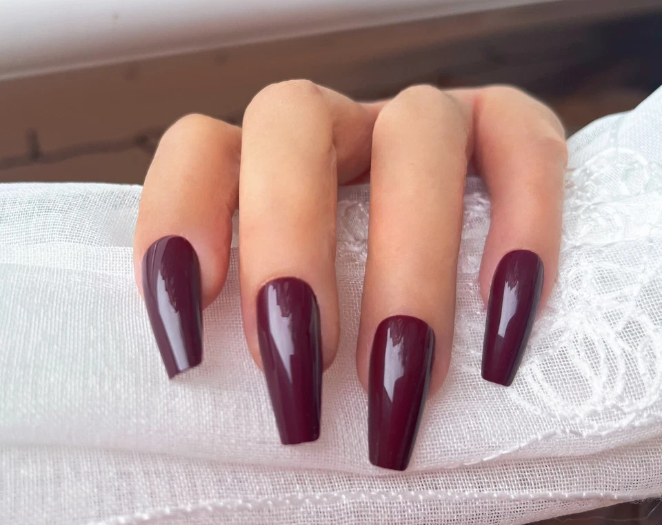 Autoadesive Unghie Finte Unghie - Vino Rosso - 24p - Immagine 4 di 4