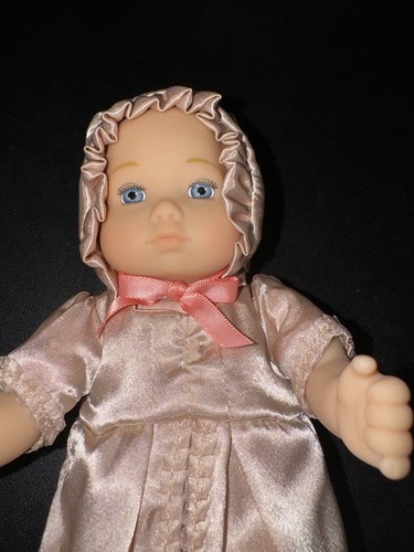 American Girl Doll Felicity Sister Baby Polly & Cradle Rare NIB - Picture 12 of 21