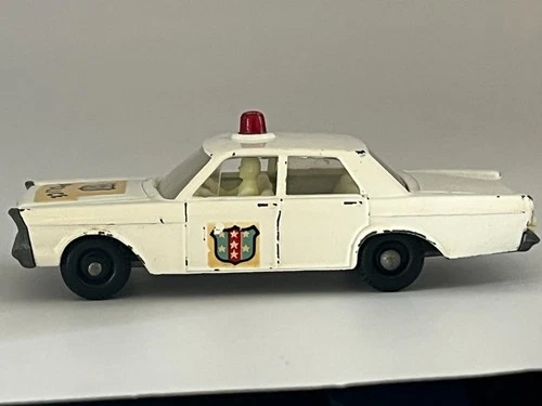 Vintage Lesney Matchbox Ford Galaxie No. 55/59 ( Police Car) white