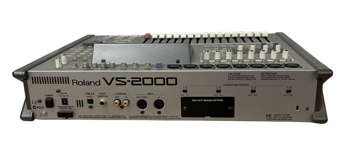 Roland VS-2000CD Digital Studio Workstation 24/16-bit capable 20tr