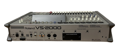 Roland VS-2000CD Digital Studio Workstation 24/16-bit capable 20tr