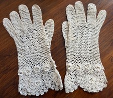 Vintage Edwardian Child's Crochet Lace Gloves Ivory Cotton for Spring Easter