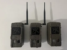 Cuddeback CuddeLink Camera G Series 2 Cameras + 1 Non Working