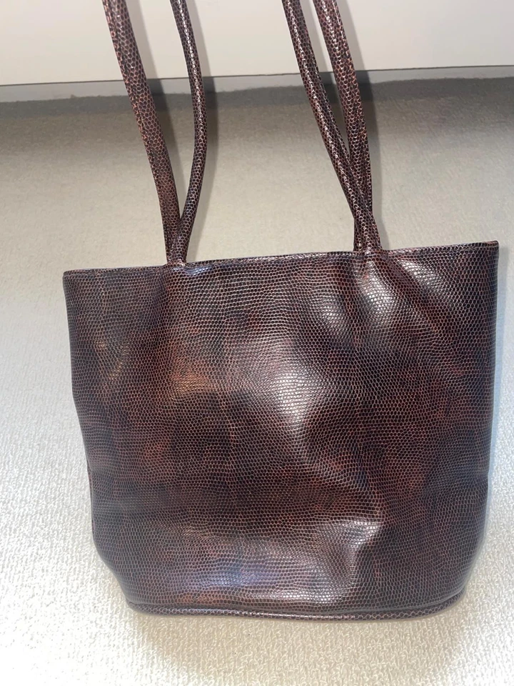 Bolso de Hombro BUENO Marrón Oscuro Texturizado Imitación Cuero Cartera Bolsillo con Cremallera Foto 4 de 4