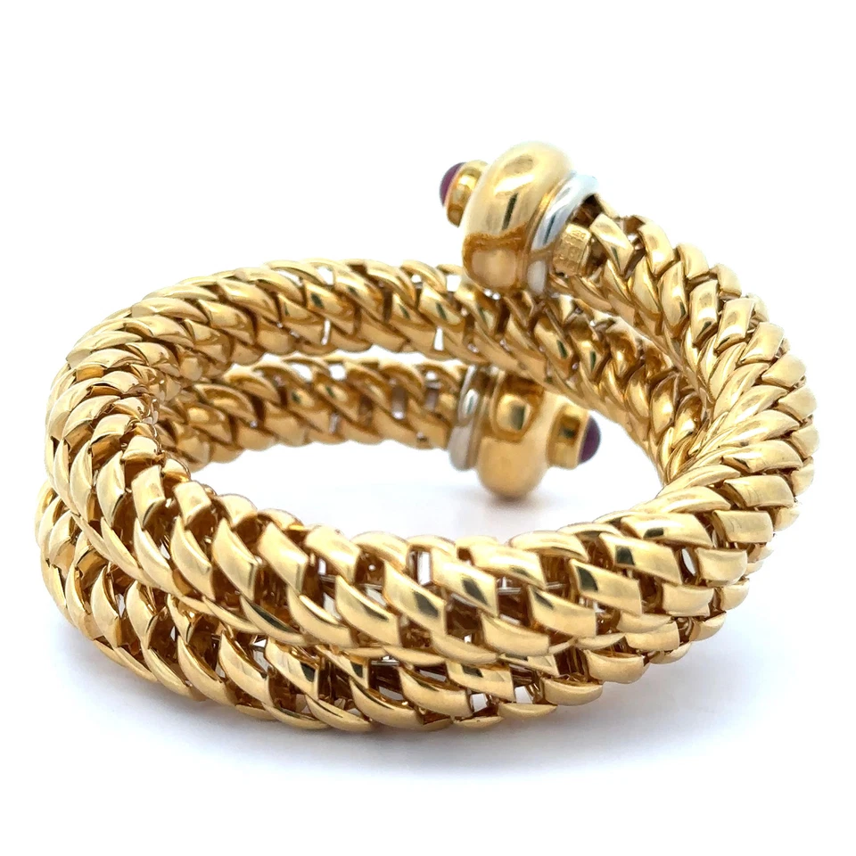 Brazalete pesado vintage FOPE de oro macizo de 18 quilates con envoltura de diamantes y rubíes Foto 3 de 4