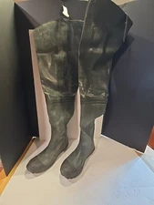 Hodgman Mackenzie Cleated Bootfoot Hip Waders, men's size 8, RN#37230"
