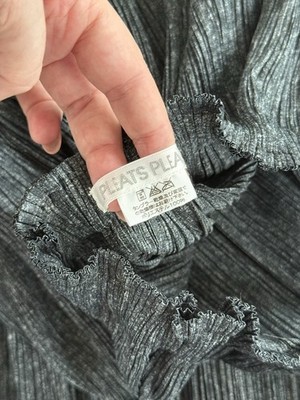 PLEATS PLEASE グレー サイズ1 Pleats Please Issey Miyake dark grey preppy pleated skirt Size 1