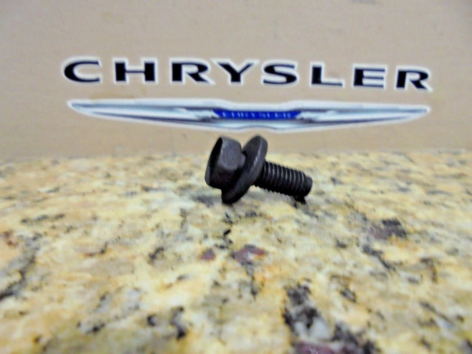 98-23 Dodge Chrysler Frontal Fascia Cabeza Hexagonal Tornillo Fábrica Mopar OEM Nuevo Foto 2 de 4